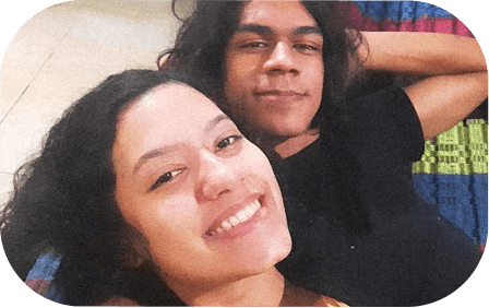 Cota “Não sentar perto do banheiro no avião”